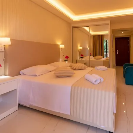 Otel Ibiscus Corfu