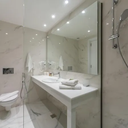 Ibiscus Corfu Ξενοδοχείο 5*