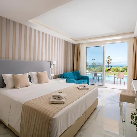 Ibiscus Corfu فندق روذا