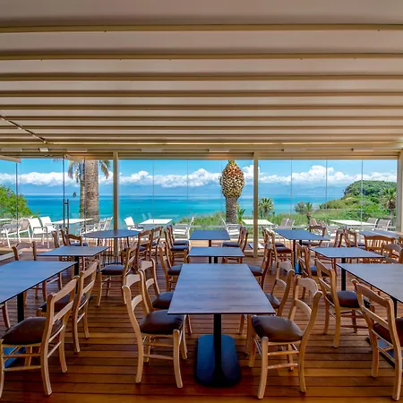Ibiscus Corfu 酒店