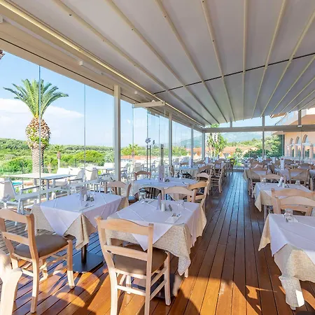Ibiscus Corfu فندق 5*
